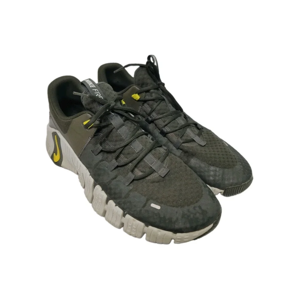 Size 17 - Nike Free Metcon 5 Sequoia High Voltage